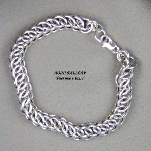 NWOT Unisex Bracelet!! Handmade Chainmaille of Shiny Aluminum - 8 1/4" - Picture 2 of 8